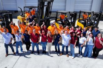Img Celebramos 15 años de éxito logístico